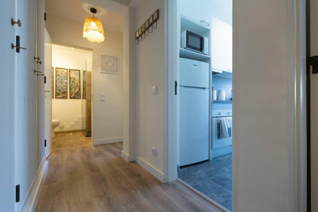 Beachome4U4 / Carcavelos Beach Parede Bagian luar foto